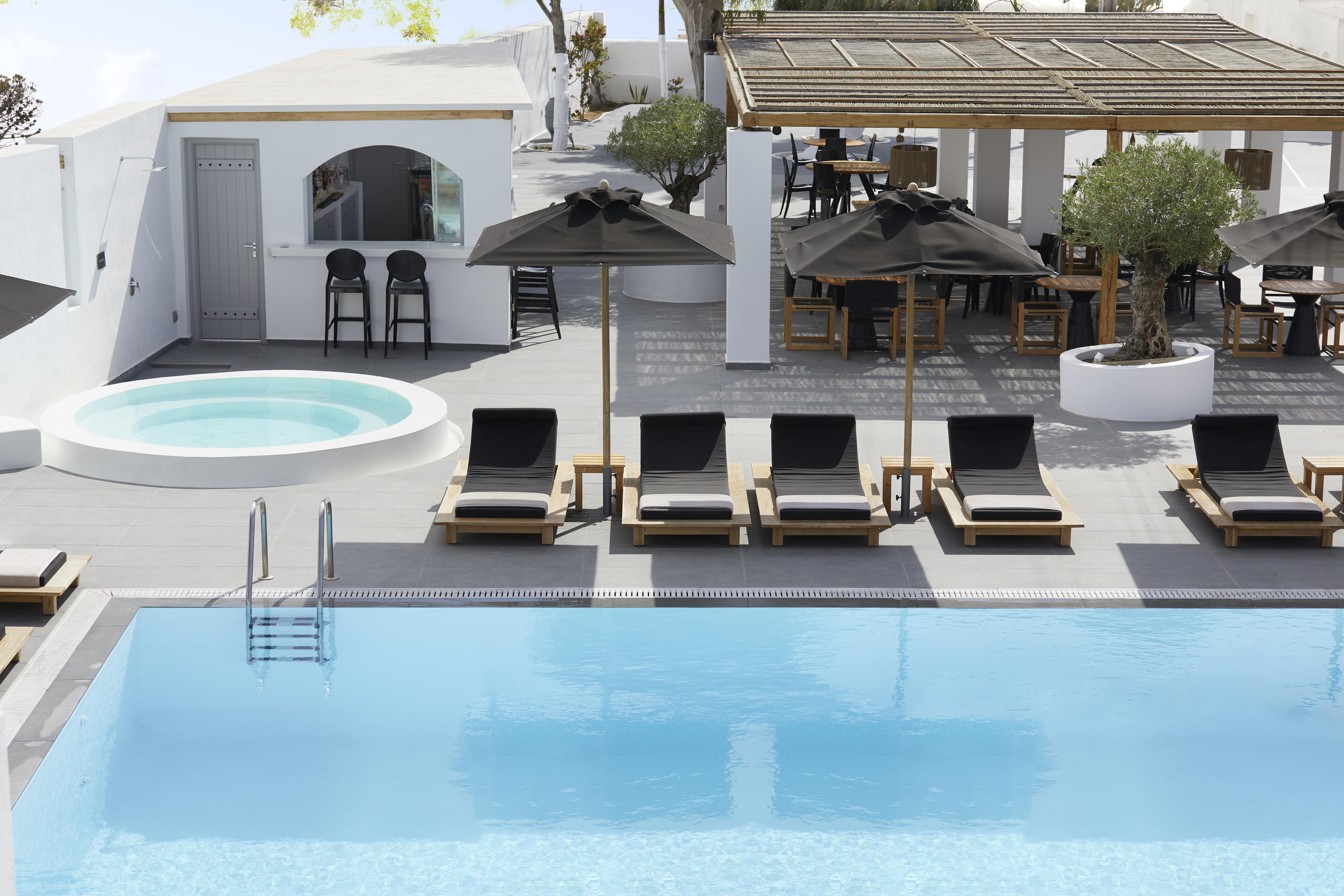 Kalisti Hotel & Suites Fira  Zewnętrze zdjęcie