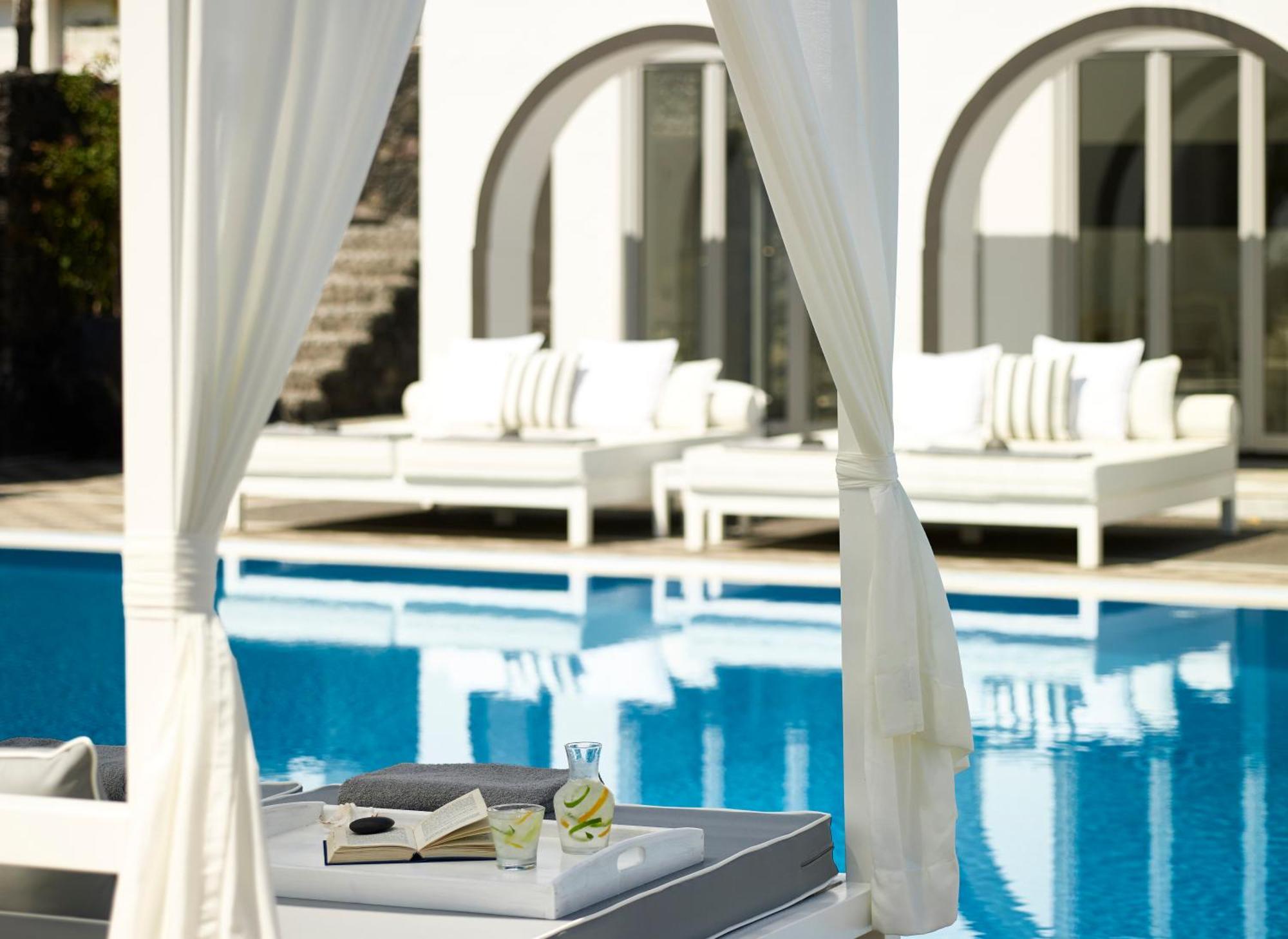 Kalisti Hotel & Suites Fira  Zewnętrze zdjęcie