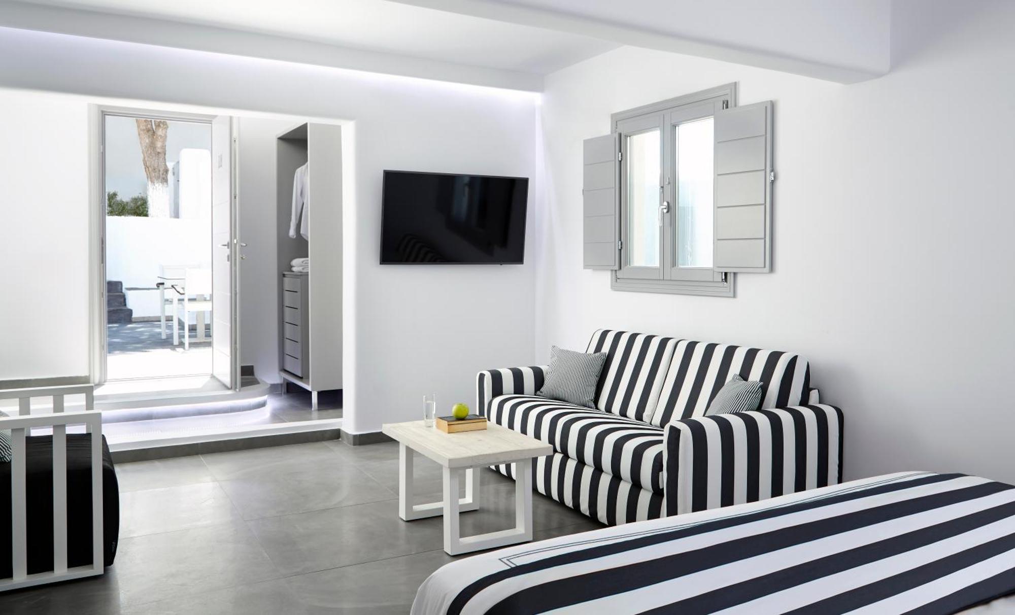 Kalisti Hotel & Suites Fira  Zewnętrze zdjęcie