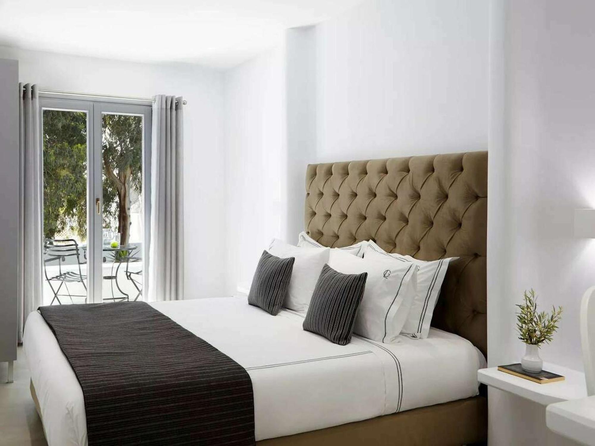 Kalisti Hotel & Suites Fira  Zewnętrze zdjęcie